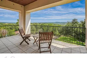 11617 Red Oak Valley Ln, Austin, TX 78732 - Photo 19