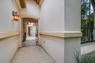 11617 Red Oak Valley Ln, Austin, TX 78732 - Photo 3