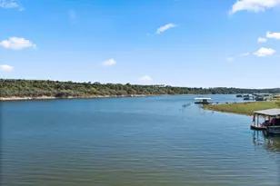 1327 Lakeshore Dr, Spicewood, TX 78669 - Photo 27