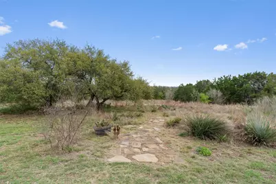 404 Skyline Road, Georgetown, TX 78628 - Photo 9