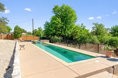 404 Skyline Road, Georgetown, TX 78628 - Photo 31