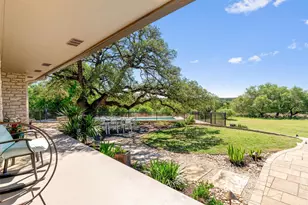 404 Skyline Rd, Georgetown, TX 78628 - Photo 9