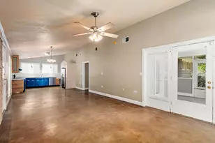 2802 Perry Ln, Austin, TX 78731 - Photo 7