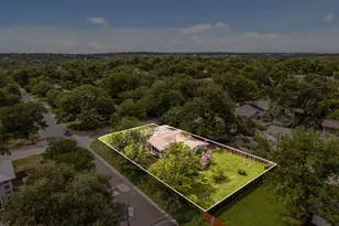 2802 Perry Ln, Austin, TX 78731 - Photo 19