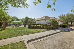 902 Ridgemont Cir, Leander, TX 78641 - Photo 31