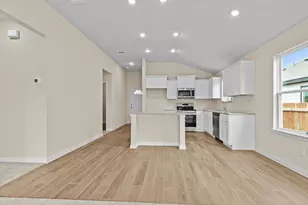 217 Bucking Ln, Liberty Hill, TX 78642 - Photo 3