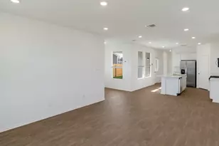 216 Constanza Trl, Bastrop, TX 78602 - Photo 3