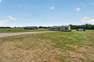 548 Casen St, Dale, TX 78616 - Photo 31