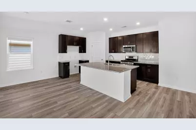 14100 Axel Johanson Drive, Del Valle, TX 78617 - Photo 3