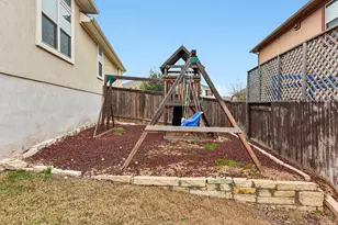 5708 Viejo Dr, Austin, TX 78738 - Photo 31