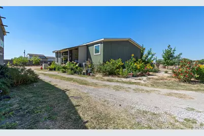 5904 Fm 621, Martindale, TX 78655 - Photo 3