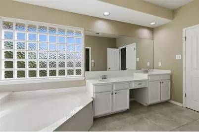 5813 Miramonte Drive, Austin, TX 78759 - Photo 29