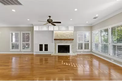 5813 Miramonte Drive, Austin, TX 78759 - Photo 5