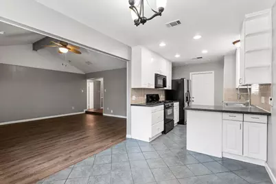 12103 Wycliff Lane, Austin, TX 78727 - Photo 13