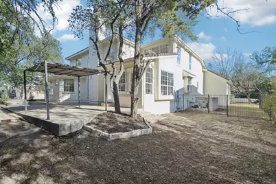 10 Lost Meadow Trail, The Hills, TX 78738 - Photo 35