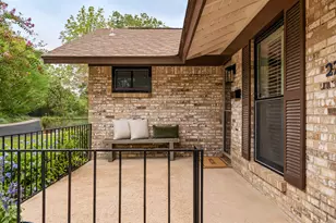2708 Carnarvon Ln, Austin, TX 78704 - Photo 29