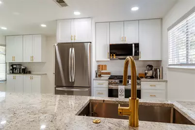 4500 Sarasota Drive, Austin, TX 78749 - Photo 5