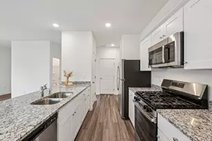 1516 Morris Loop, San Marcos, TX 78666 - Photo 7