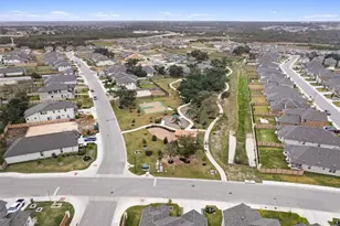 1001 Stonehill Dr, Georgetown, TX 78633 - Photo 7