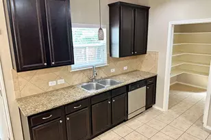 8633 White Ibis Dr, Austin, TX 78729 - Photo 9