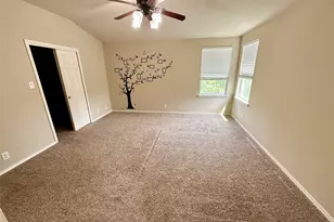 8633 White Ibis Dr, Austin, TX 78729 - Photo 17