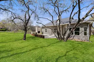 338 Coventry Rd, Spicewood, TX 78669 - Photo 35