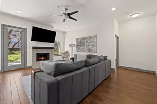 338 Coventry Rd, Spicewood, TX 78669 - Photo 9