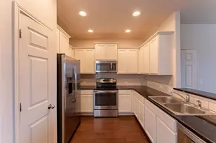 18509 Mammoth Cave Blvd, Pflugerville, TX 78660 - Photo 9