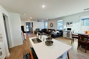 197 Everglades Dr, Kyle, TX 78640 - Photo 5