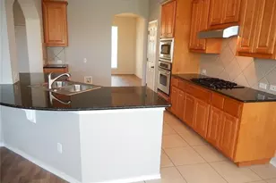 64 White Magnolia Cir, Austin, TX 78734 - Photo 3