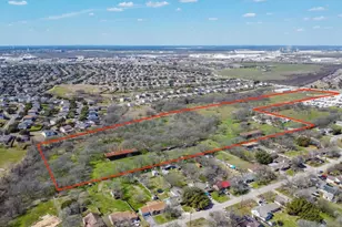 940 Windy Hill Rd, Kyle, TX 78640 - Photo 1