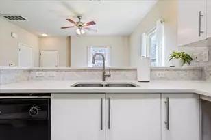 1210 E M. Franklin Ave, Austin, TX 78721 - Photo 15