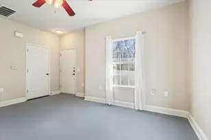 1210 E M. Franklin Ave, Austin, TX 78721 - Photo 7