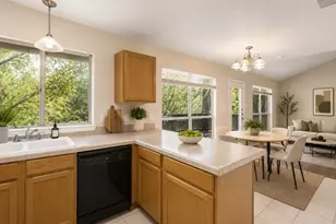 5603 Thunderbird St, Lago Vista, TX 78645 - Photo 9