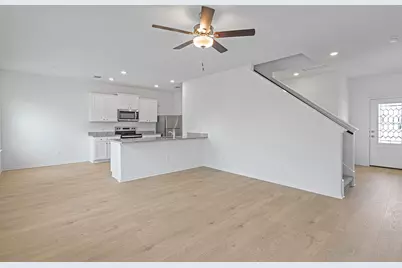 18424 Stellers Sea Street, Elgin, TX 78621 - Photo 3