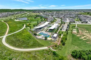 8417 Laughlin Ln, Austin, TX 78744 - Photo 29