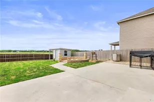 300 Wilhem Wy, Uhland, TX 78640 - Photo 13