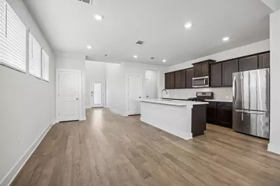8503 McKamy Drive, Austin, TX 78744 - Photo 9