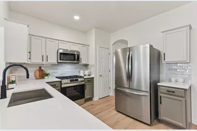 812 Northcreek Boulevard, Leander, TX 78641 - Photo 7