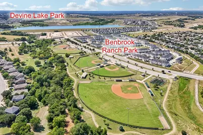 812 Northcreek Boulevard, Leander, TX 78641 - Photo 31