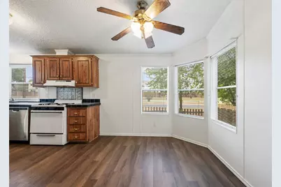 635 W Dittmar Road, Austin, TX 78745 - Photo 17