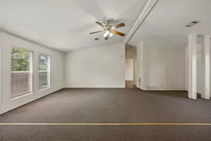 635 W Dittmar Rd, Austin, TX 78745 - Photo 23