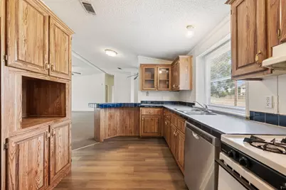 635 W Dittmar Road, Austin, TX 78745 - Photo 13