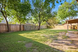 10703 Parkfield Dr, Austin, TX 78758 - Photo 17
