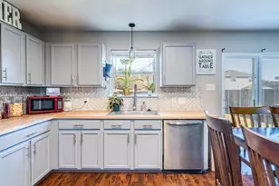 13021 Maidenhair Tr, Elgin, TX 78621 - Photo 9