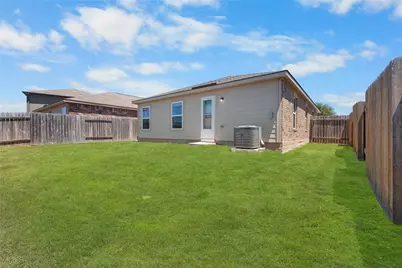 144 Continental Avenue, Liberty Hill, TX 78642 - Photo 25