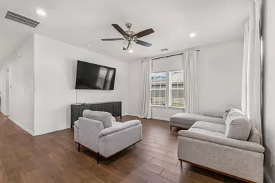 129 Kawainui Lane, Bastrop, TX 78602 - Photo 7