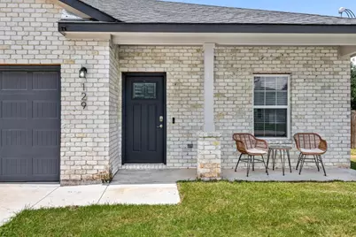 129 Kawainui Lane, Bastrop, TX 78602 - Photo 5