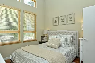 1601 E 5th St, Austin, TX 78702 - Photo 3