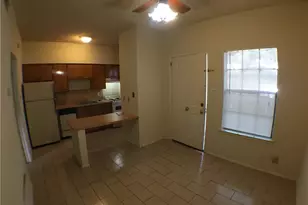 619 W 37th St, Austin, TX 78705 - Photo 5